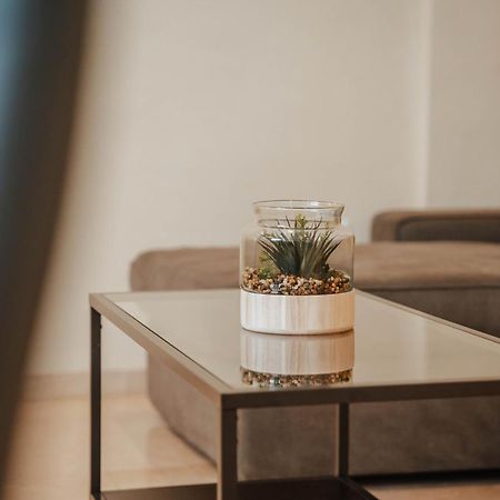 Gran Apartamento De 3 Habitaciones Junto A La Catedral Málaga Exterior foto
