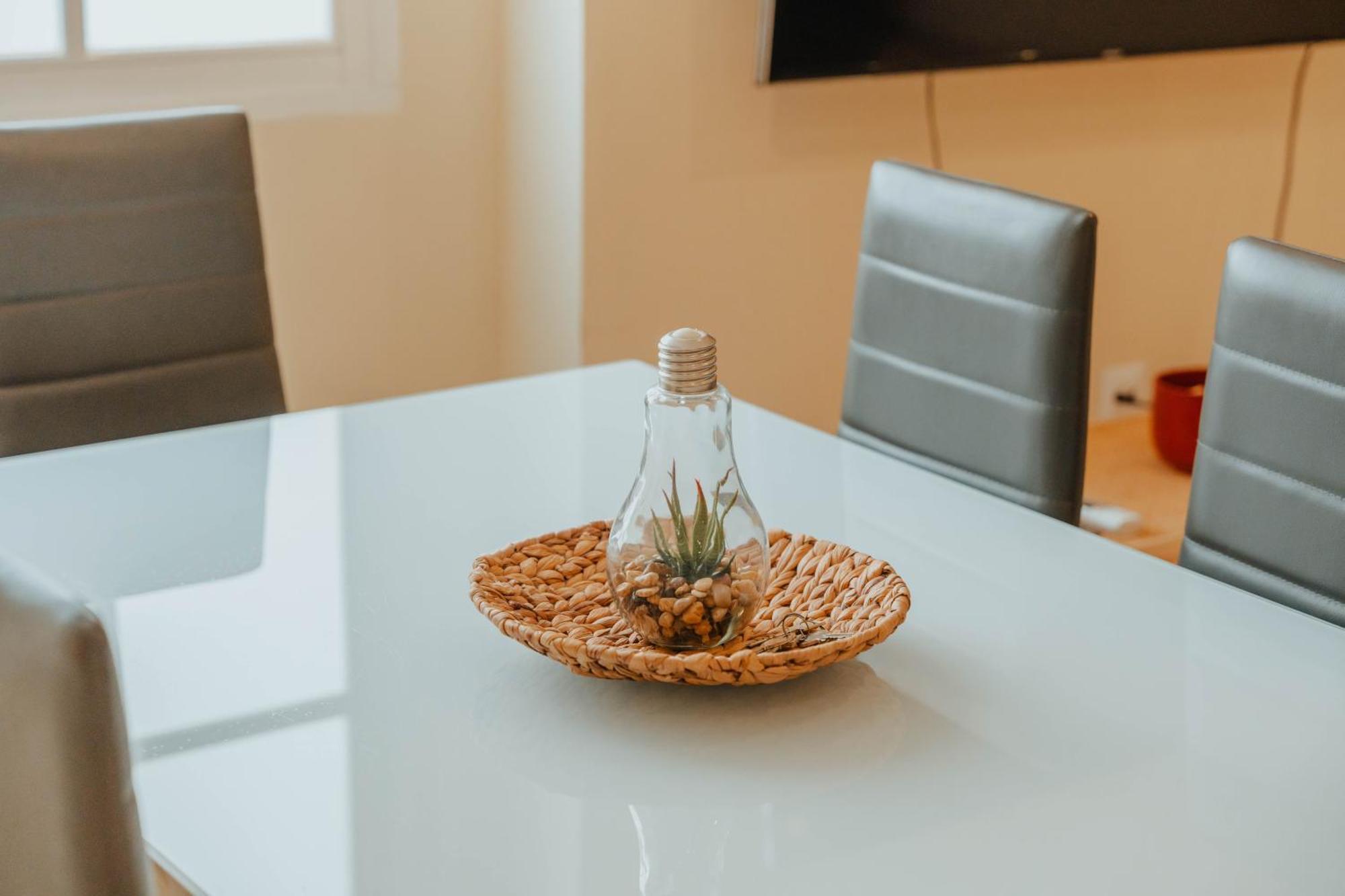 Gran Apartamento De 3 Habitaciones Junto A La Catedral Málaga Exterior foto